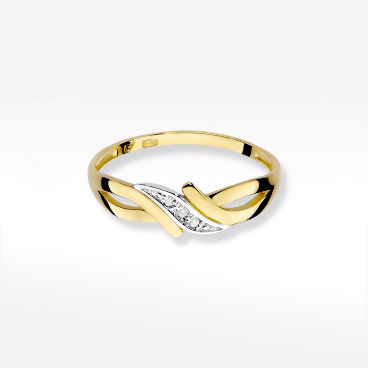 Pierścionek zaręczynowy z diamentami