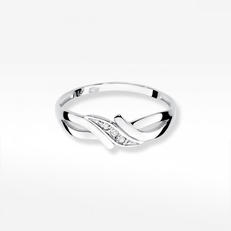 Pierścionek zaręczynowy z diamentami