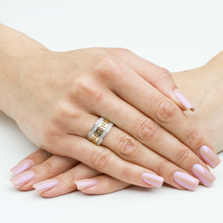 Pierścionek ze złota z wzorem greckim i białymi cyrkoniami