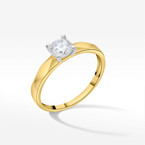 Pierścionek ze złota z białą cyrkonią