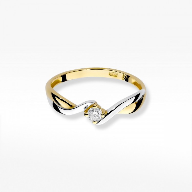 Pierścionek zaręczynowy z diamentem