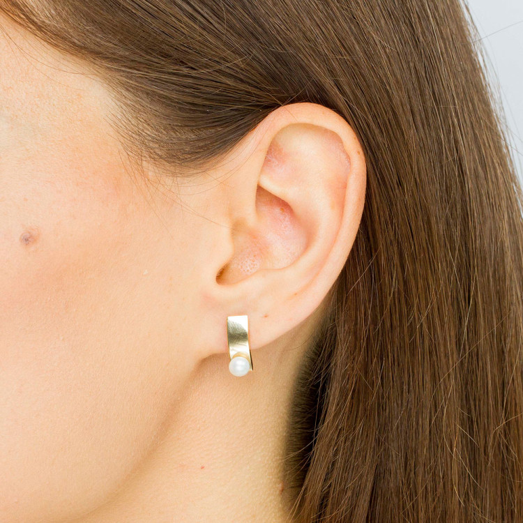 Kolczyki ze złota z perłą