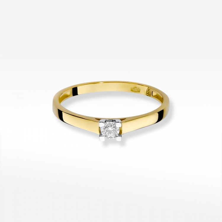 Pierścionek zaręczynowy z diamentem