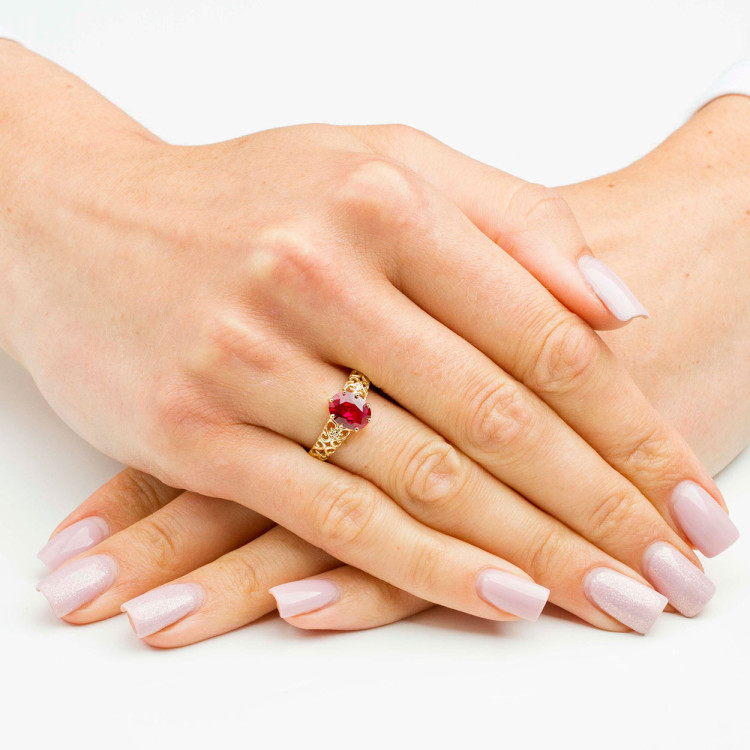 Pierścionek ze złota z różową i białymi cyrkoniami