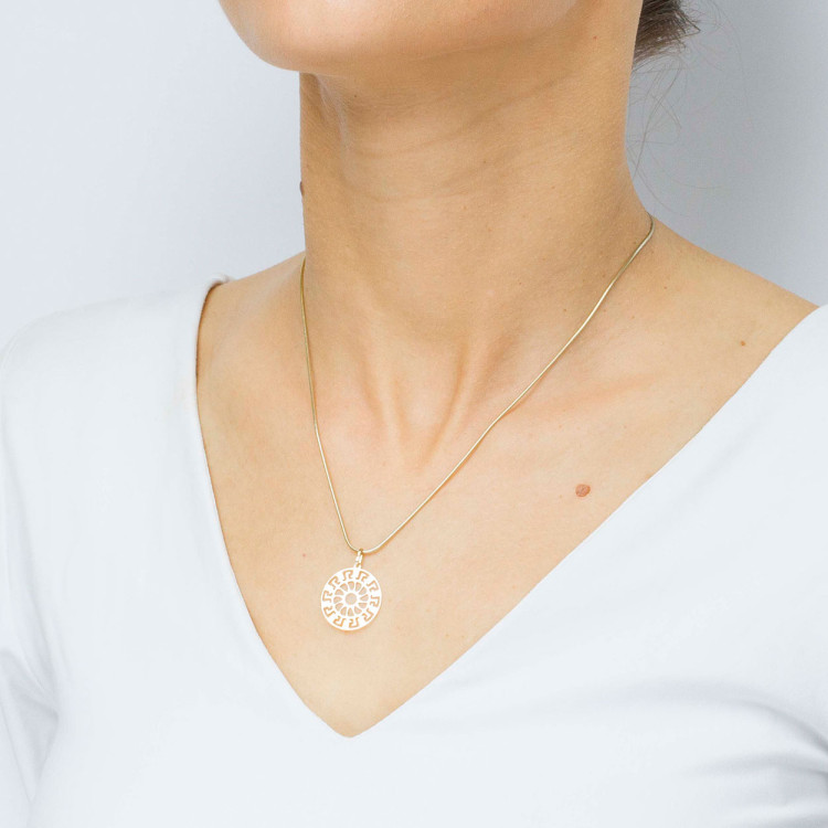 Zawieszka ze złota z wzorem greckim