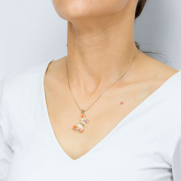 Zawieszka ze złota motyl