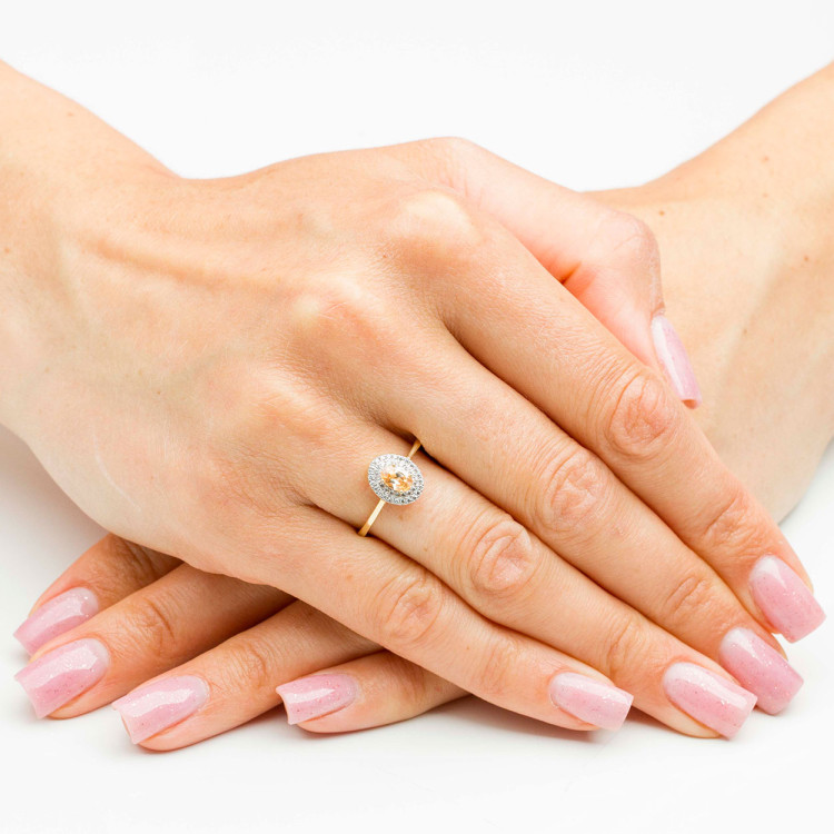 Pierścionek ze złota z żółtymi i białymi cyrkoniami