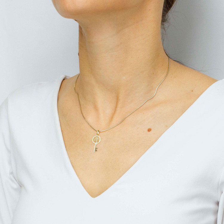 Zawieszka ze złota klucz z drzewkiem szczęścia