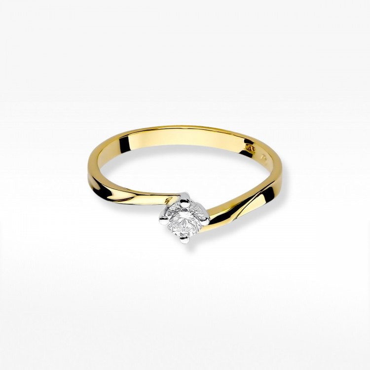 Pierścionek zaręczynowy z diamentem