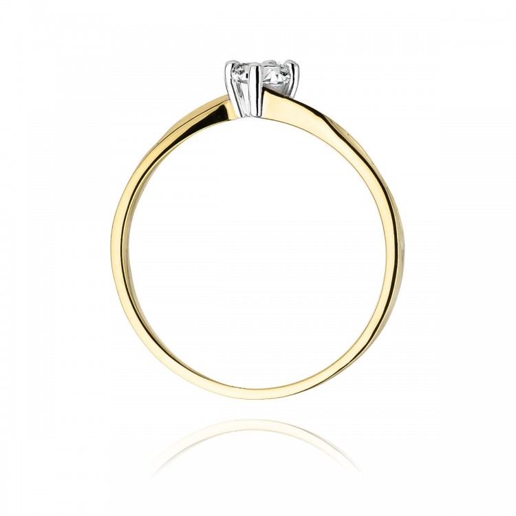 Pierścionek zaręczynowy z diamentem