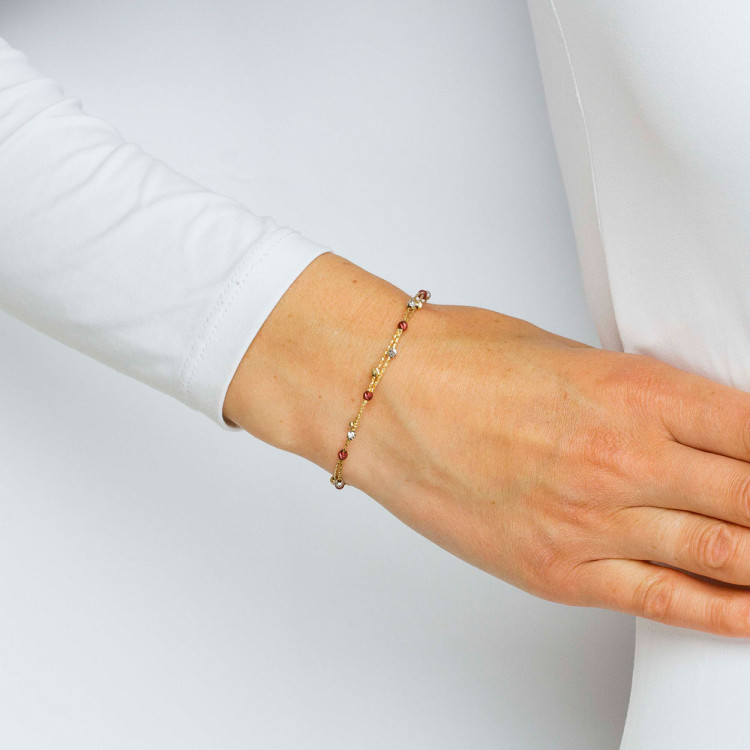 Bransoletka ze złota z koralikami