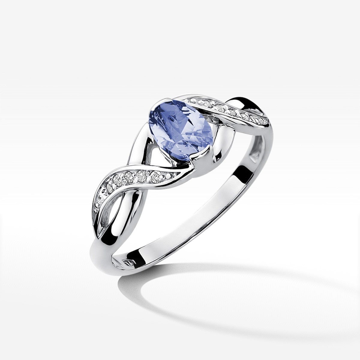Pierścionek z tanzanitem