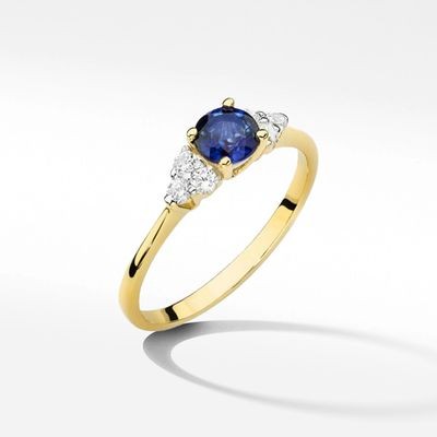 Pierścionki zaręczynowe